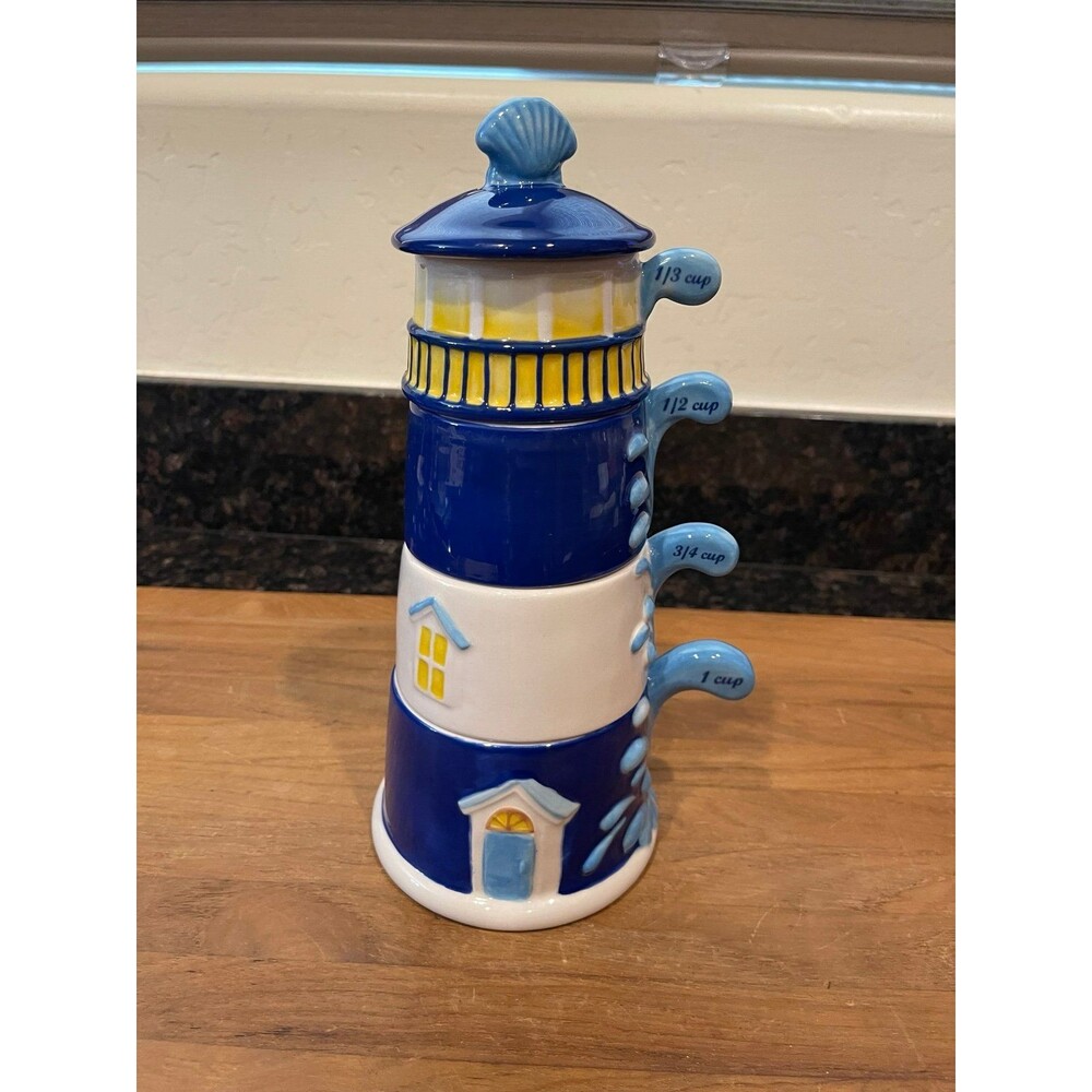 Cracker Barrel Stacking Measuring Cup set